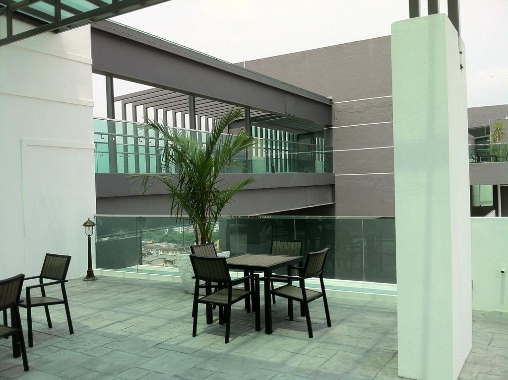The Majestic Condo Ipoh Extérieur photo